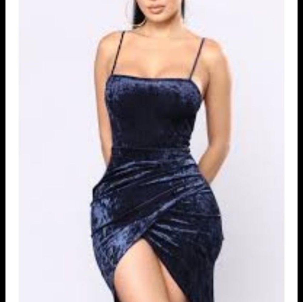 FASHION NOVA dress